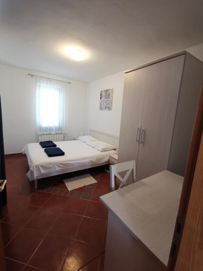 Apartments Porec Istria By Nina Экстерьер фото